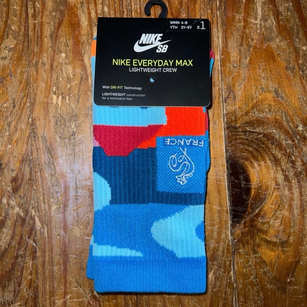 Nike SB Everyday Max Crew Socks -FRANCE- Blue and Red
